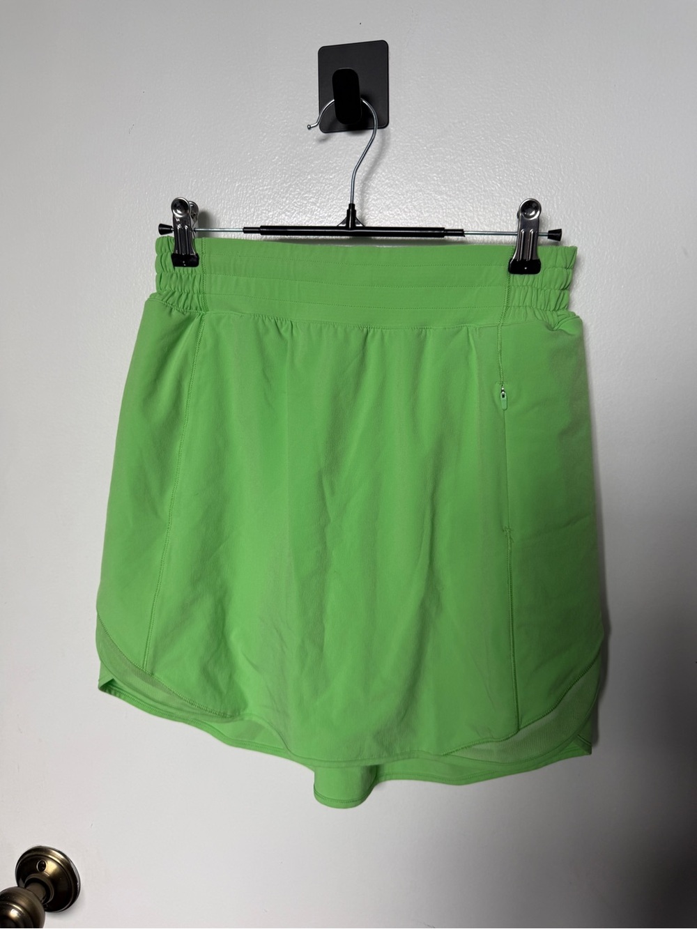 Lululemon hottie hot skirt - Picture 4 of 8